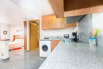 Ainb Eixample-muntaner 2* Barcellona
