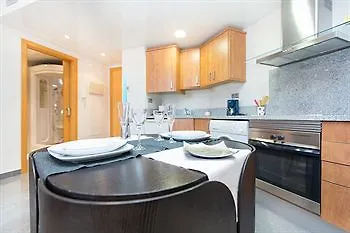 Ainb Eixample-muntaner 2* Barcelona