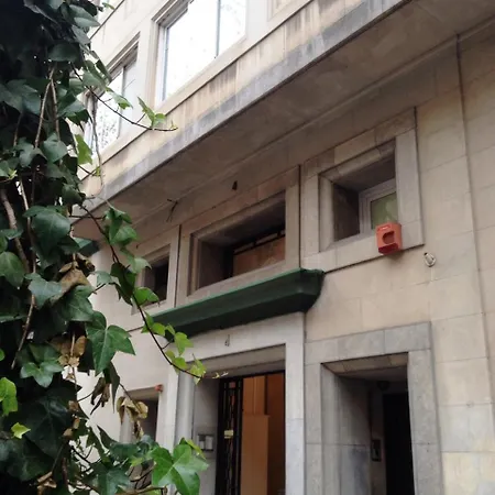 Hotel Ainb Eixample-muntaner 2*