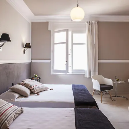 Ainb Eixample-muntaner Hotel