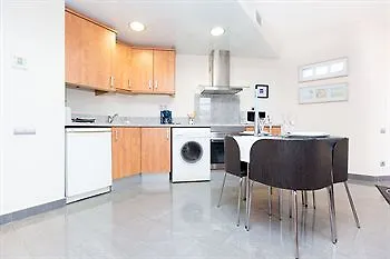 Ainb Eixample-muntaner 호텔 2*