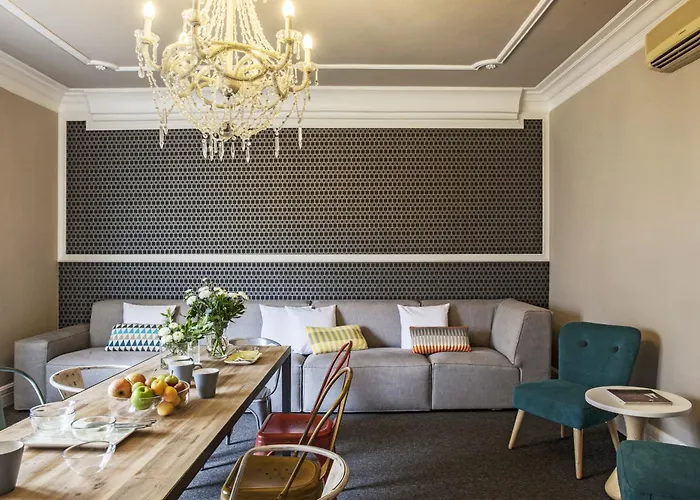 호텔 Ainb Eixample-muntaner 2*