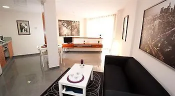 فندق Ainb Eixample-muntaner 2*