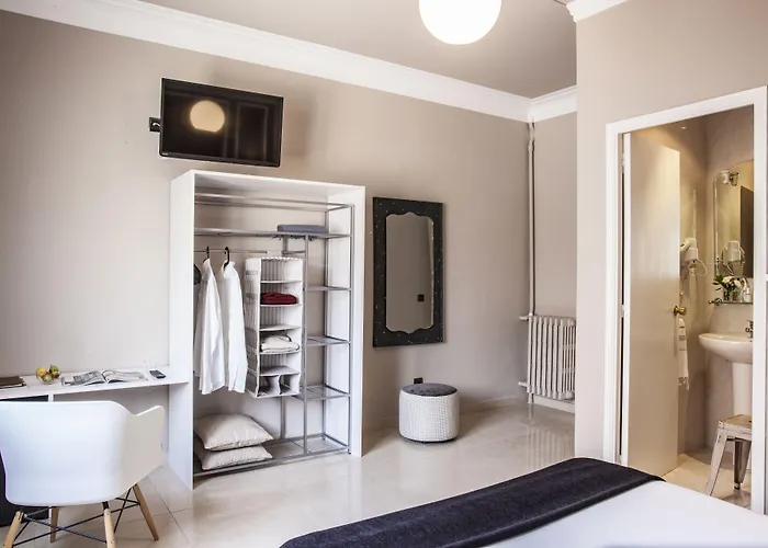 Ainb Eixample-muntaner 2*