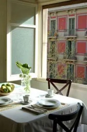 فندق Ainb Eixample-muntaner 2*