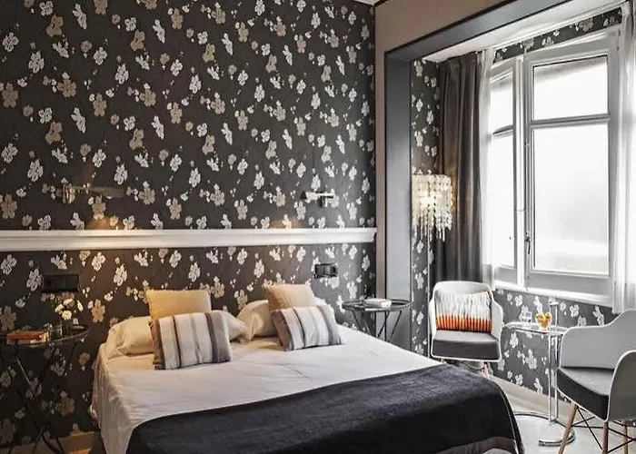 Hotel Ainb Eixample-muntaner 2*
